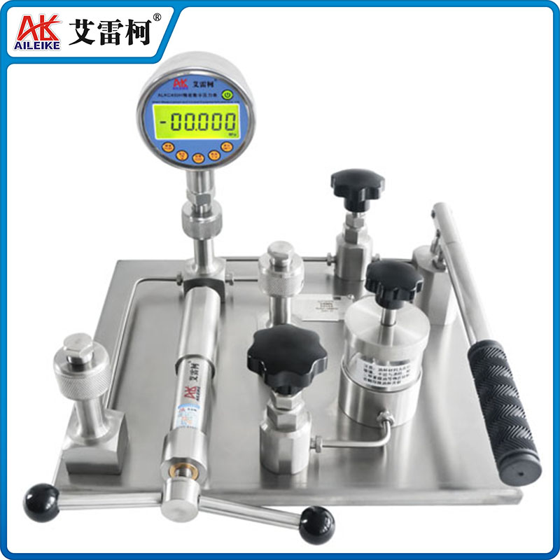 ALKT803TB 智能液压校准台