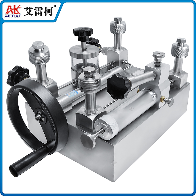 ALKT781 气液两用校准台