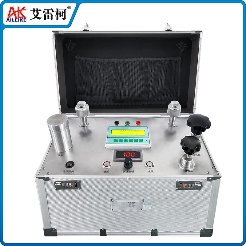 ALKD102B 箱式电动液压校准台