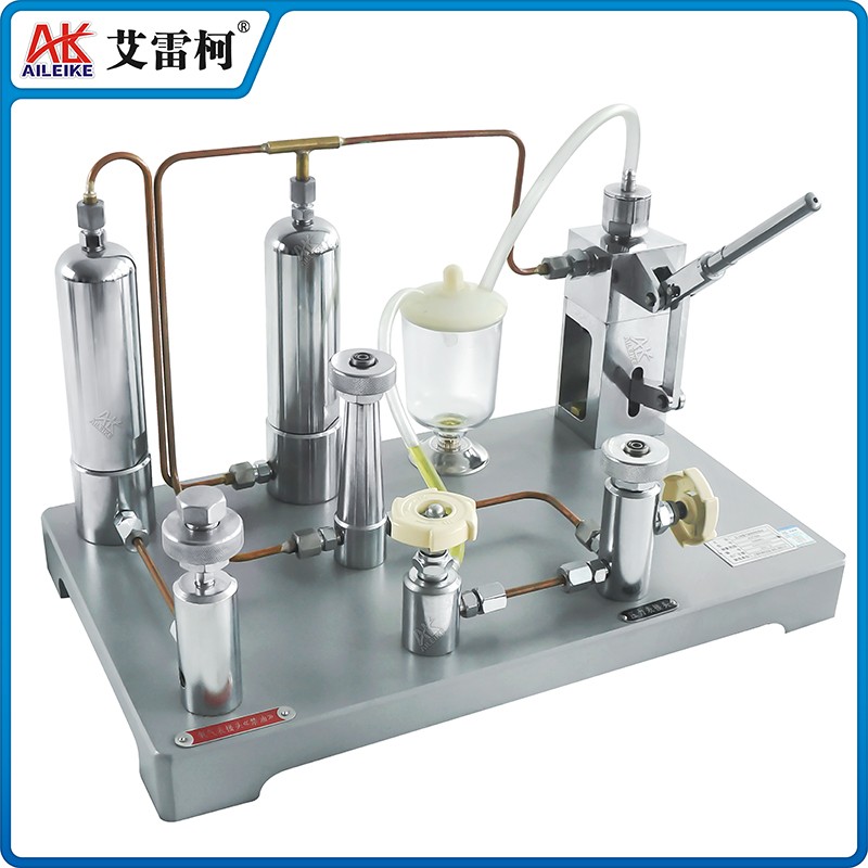 LYL-600 压力表氧气表两用校验器